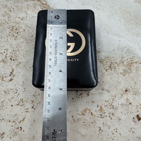 Gucci Guilty Cosmetic Case / Jewelry Case - Picture 6 of 13